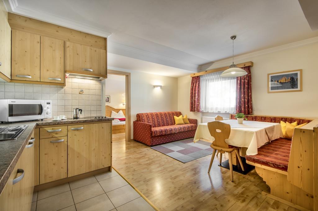 Aparthotel Angelika Corvara In Badia