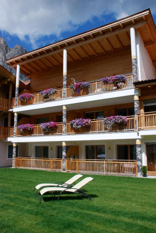 Angelika Aparthotel Corvara In Badia